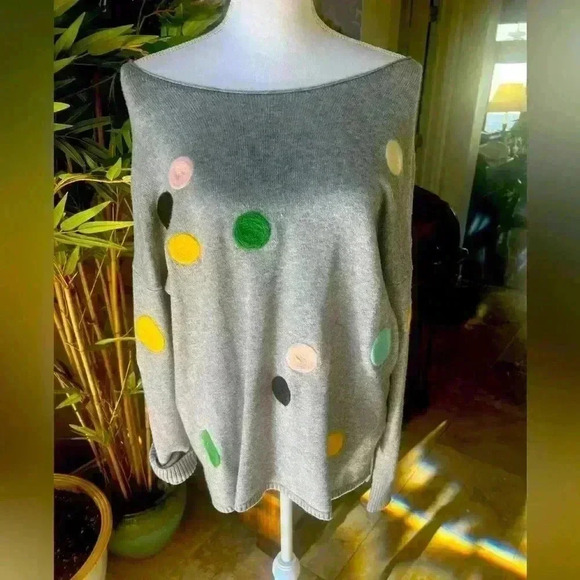 P Milano Lucas sweater. Worn once. Excellent condition.  Medium. Long sleeve - Picture 3 of 11